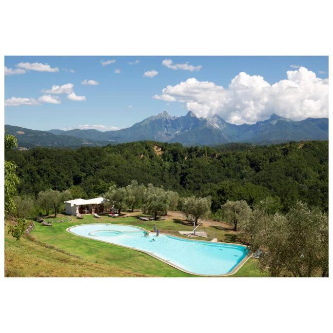 Appartamento La Mimosa Monti di Licciana Nardi Exterior photo