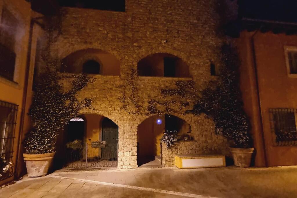 Appartamento La Mimosa Monti di Licciana Nardi Exterior photo